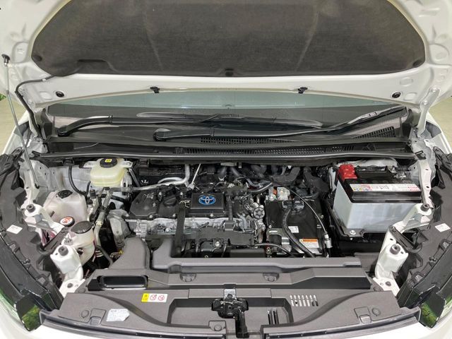 TOYOTA VOXY HYBRID 2024 Image 31