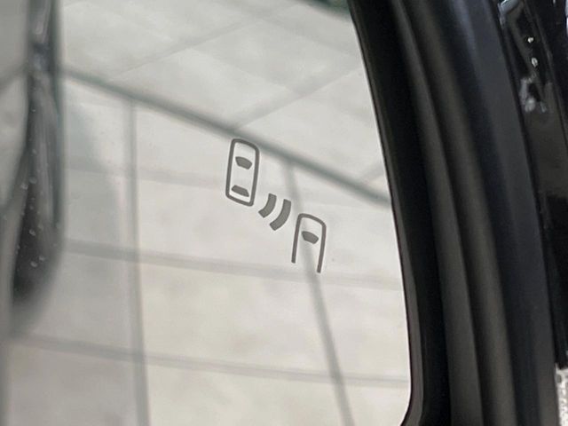 TOYOTA COROLLA CROSS HYBRID 2023 Image 31