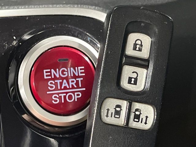 HONDA N BOX 2016 Image 31