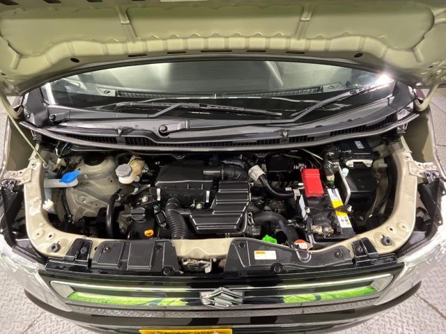 SUZUKI WAGON R 2018 Image 31