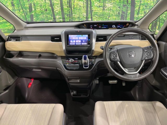 HONDA FREED HYBRID 2016 Image 31
