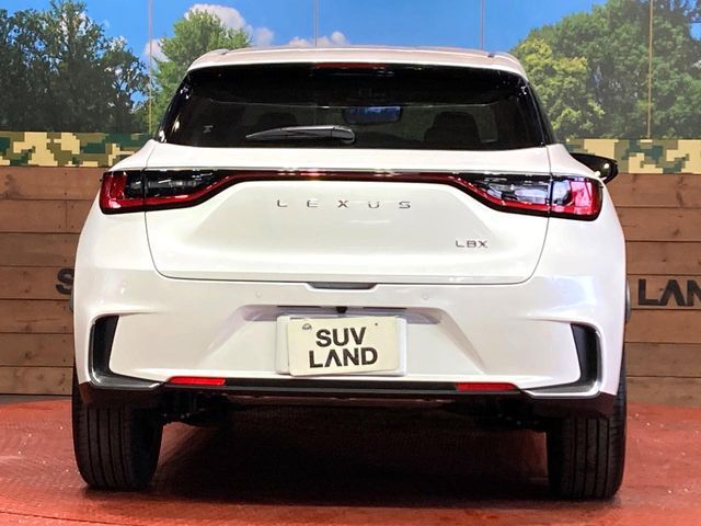 TOYOTA LEXUS LBX 2024 Image 31