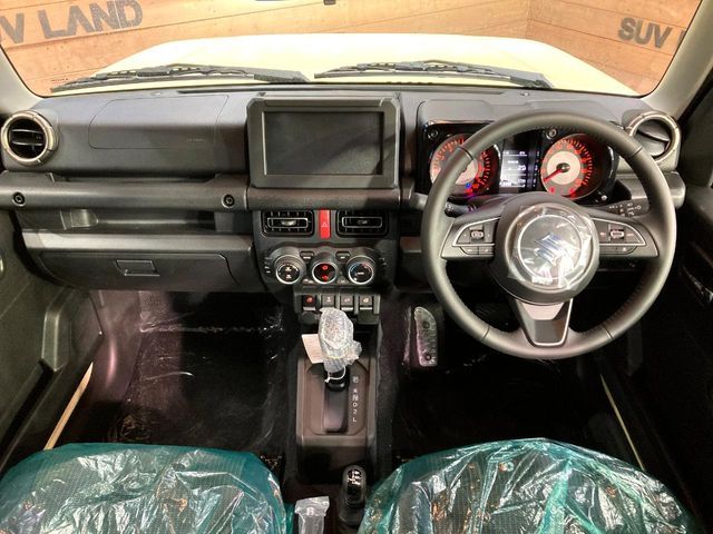 SUZUKI JIMNY NOMADE 2026 Image 31