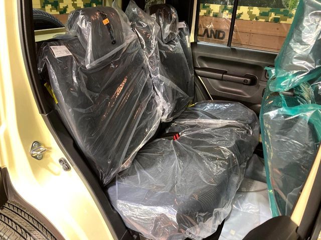 SUZUKI JIMNY NOMADE 2026 Image 31