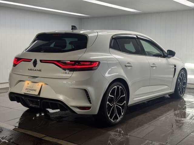 RENAULT MEGANE HATCH 2023 Image 31