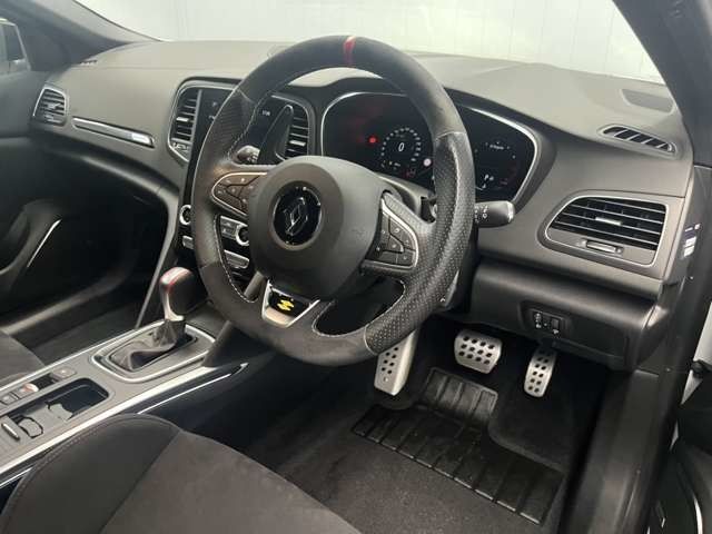 RENAULT MEGANE HATCH 2024 Image 31