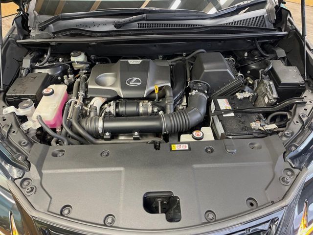 TOYOTA LEXUS NX300 2020 Image 31