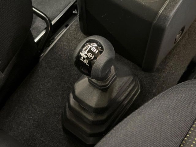 SUZUKI JIMNY 4WD 2025 Image 31