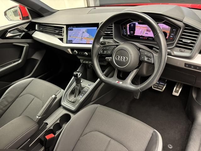 AUDI A1 CITYCARVER 2021 Image 31