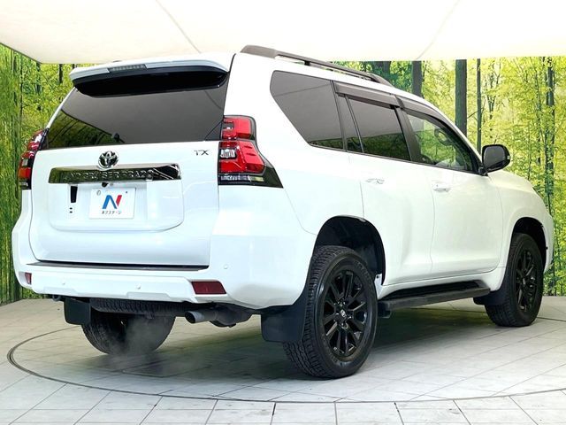 TOYOTA LANDCRUISER PRADO 2022 Image 31