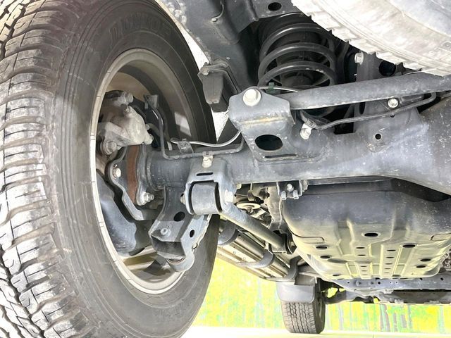 TOYOTA LANDCRUISER PRADO 2022 Image 31