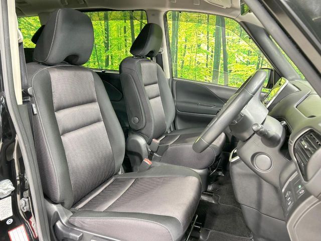 NISSAN SERENA  S-HYBRID 2017 Image 31