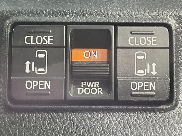 TOYOTA SIENTA 2017 Image 31