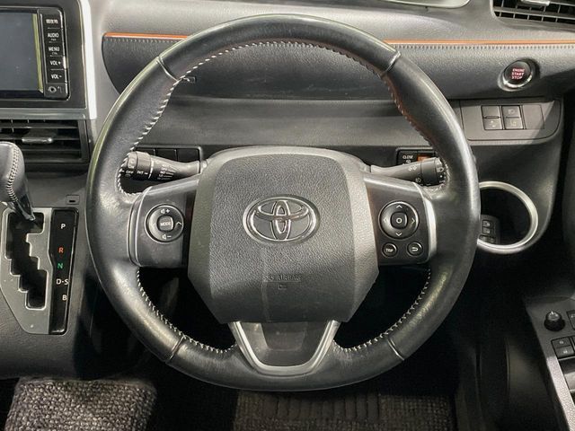 TOYOTA SIENTA 2017 Image 31