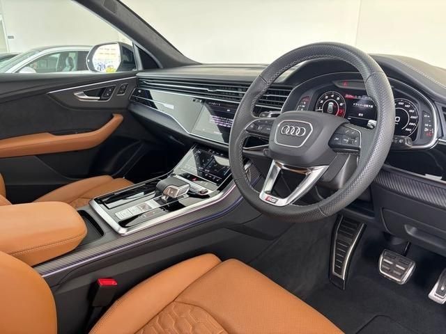 AUDI RS Q8 2024 Image 31