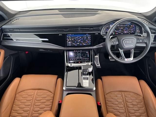 AUDI RS Q8 2024 Image 31