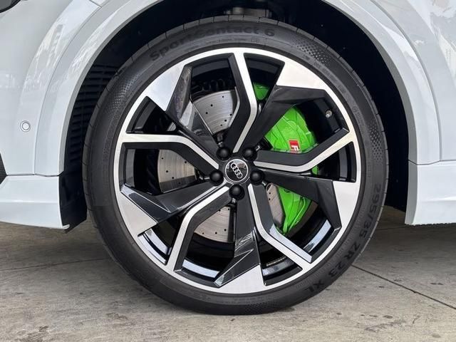 AUDI RS Q8 2024 Image 31