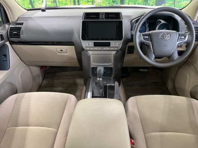 TOYOTA LANDCRUISER PRADO 2023 Image 31