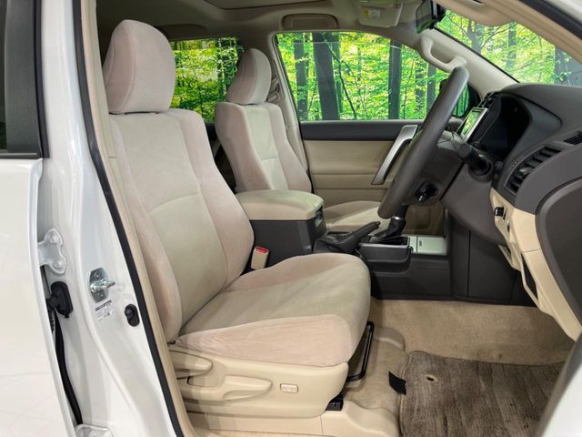 TOYOTA LANDCRUISER PRADO 2023 Image 31