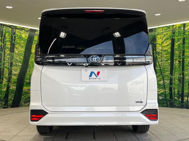 TOYOTA VOXY HYBRID 2025 Image 31