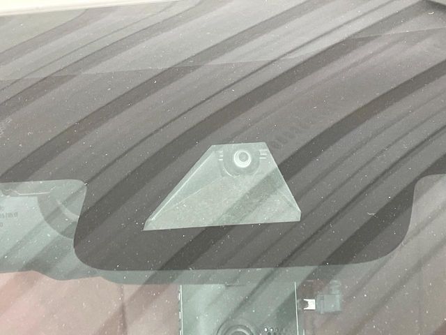 TOYOTA CROWN SEDAN 2016 Image 31