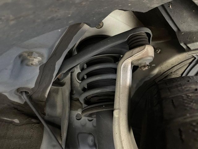 TOYOTA CROWN SEDAN 2016 Image 31