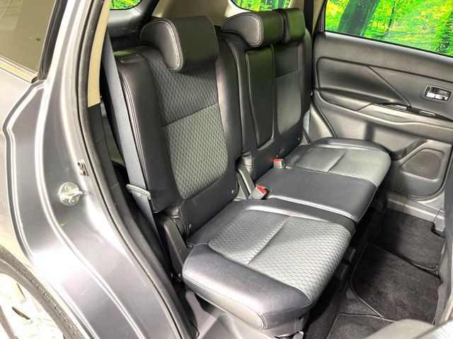 MITSUBISHI OUTLANDER PHEV 2015 Image 31