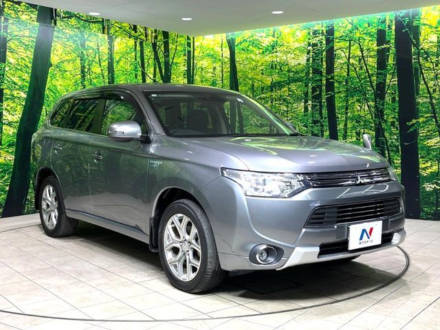 MITSUBISHI OUTLANDER PHEV 2015 Image 31