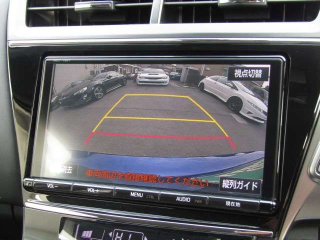 TOYOTA PRIUS ALPHA 2016 Image 31