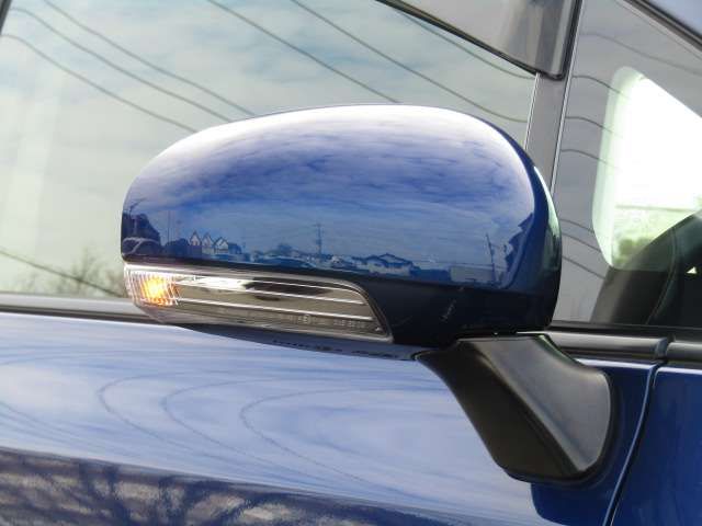 TOYOTA PRIUS ALPHA 2016 Image 31