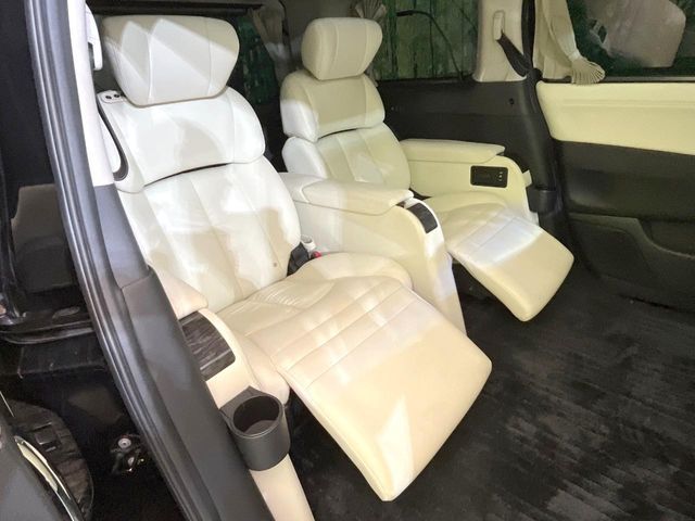 NISSAN ELGRAND 2015 Image 31