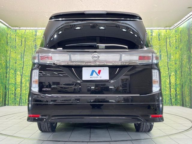 NISSAN ELGRAND 2015 Image 31
