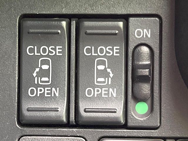 TOYOTA ROOMY 2017 Image 31