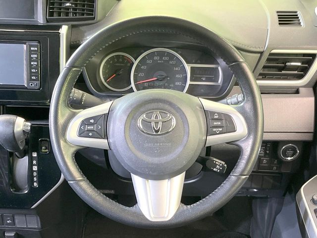 TOYOTA ROOMY 2017 Image 31