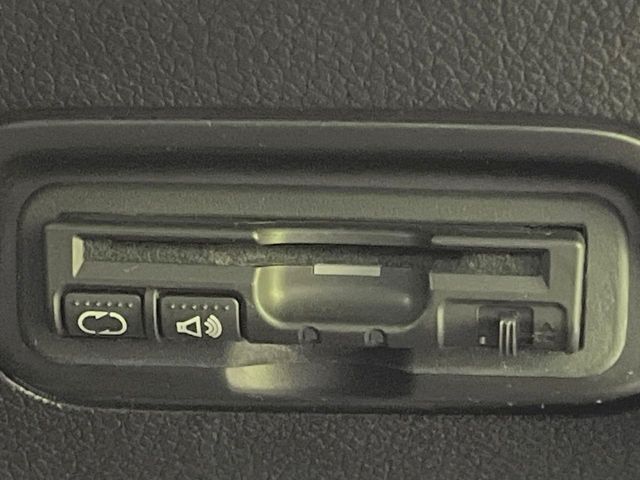 HONDA VEZEL HYBRID 2014 Image 31