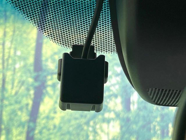 HONDA VEZEL HYBRID 2014 Image 31