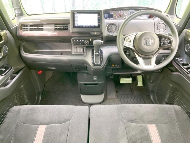 HONDA N BOX CUSTOM 2020 Image 31