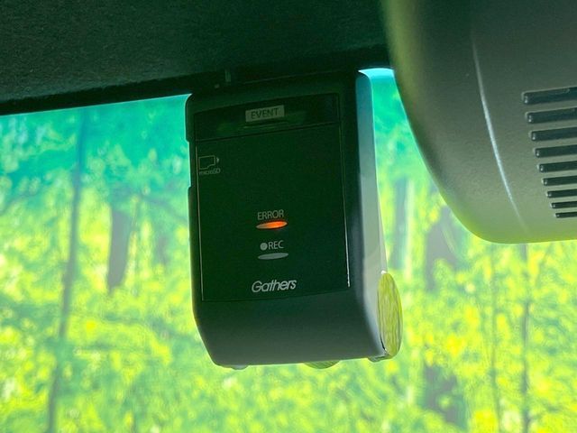 HONDA N BOX CUSTOM 2020 Image 31