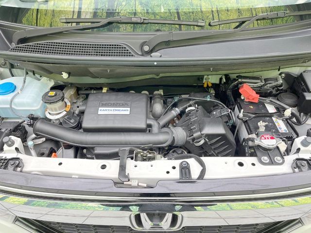 HONDA N BOX CUSTOM 2020 Image 31