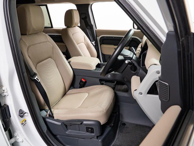 ROVER DEFENDER 2023 Image 31