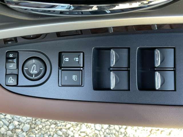 HONDA LEGEND HYBRID 2018 Image 31