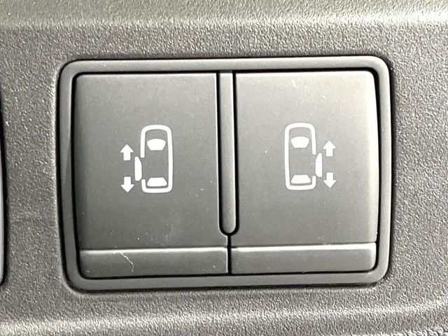 NISSAN SERENA  S-HYBRID 2017 Image 31