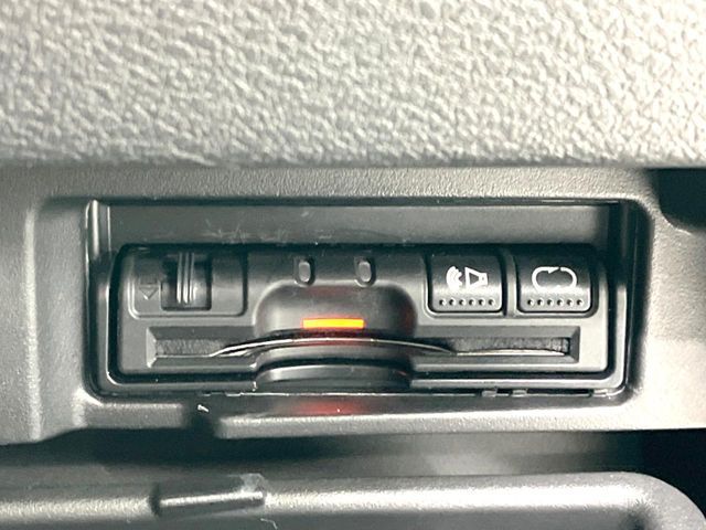 NISSAN SERENA  S-HYBRID 2017 Image 31