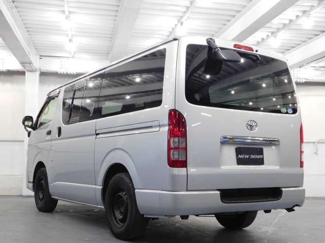 TOYOTA HIACE VAN 1.25T 2WD 2013 Image 31