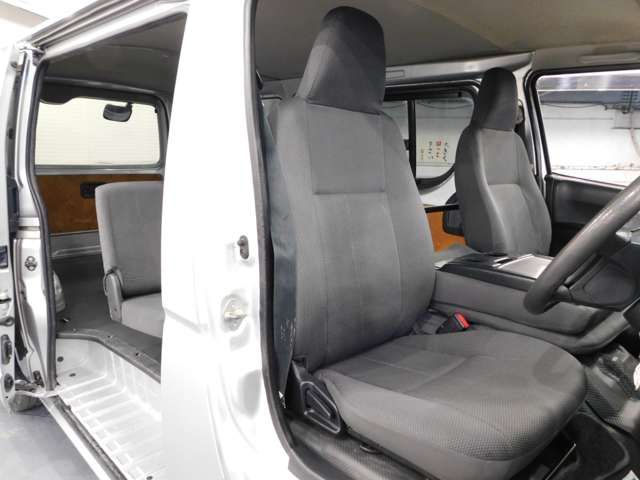 TOYOTA HIACE VAN 1.25T 2WD 2013 Image 31