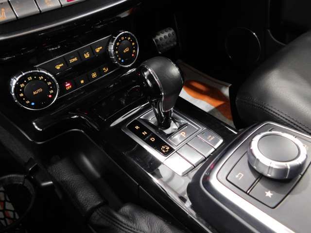 MERCEDES BENZ G CLAS 2017 Image 31