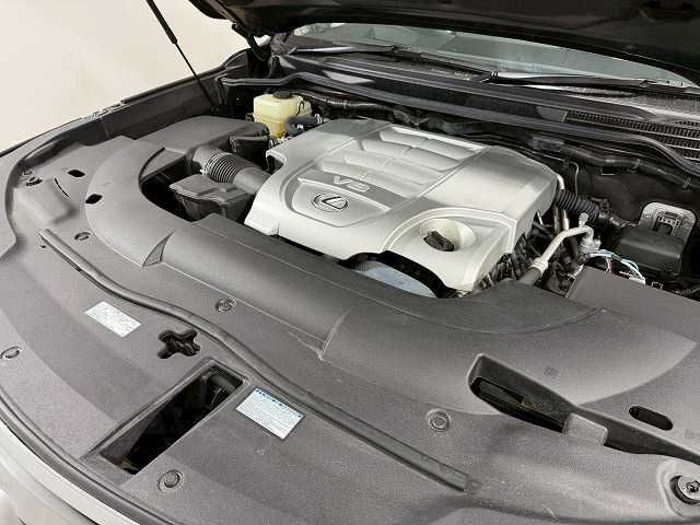 TOYOTA LEXUS LX570 AWD 2016 Image 31