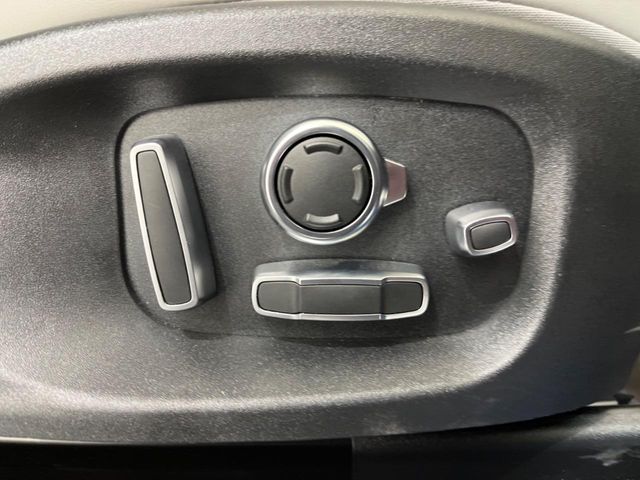 JAGUAR E-PACE 2024 Image 31