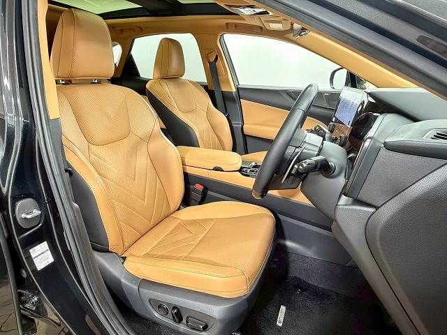 TOYOTA LEXUS NX350H 2022 Image 31