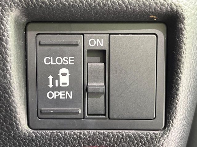 HONDA N BOX CUSTOM 4WD 2018 Image 31